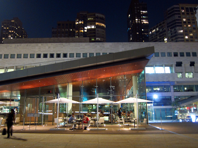 best-nyc-christmas-restaurants-lincoln